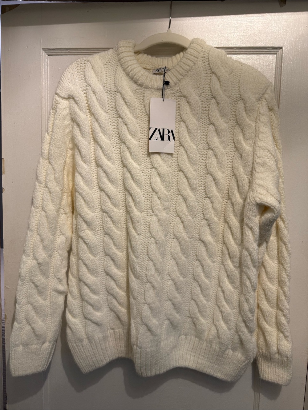 ZARA Off-White Cable Knit Crewneck Sweater